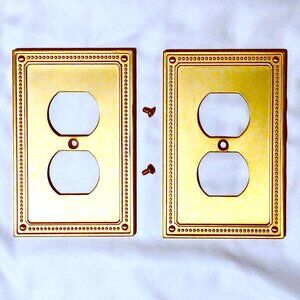Lot 2x 2015 LHMC Liberty Hardware Metal Electrical Outlet Plate Cover Brass Tone